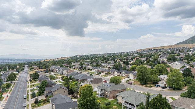 869 E 3350 N, North Ogden, UT 84414