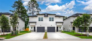 1960 Longmire Villas Court, Conroe, TX 77304