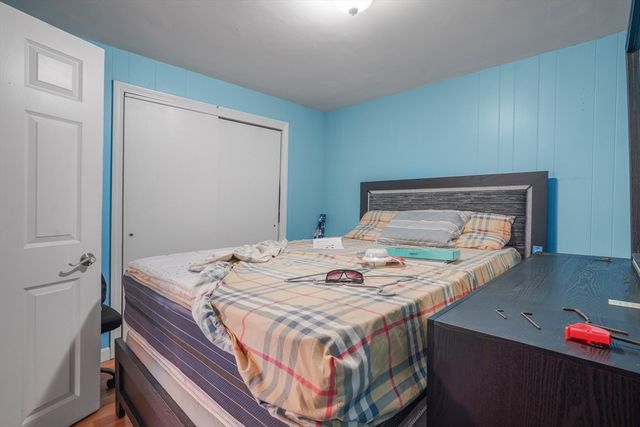 39 Highland St, Pawtucket, RI 02860