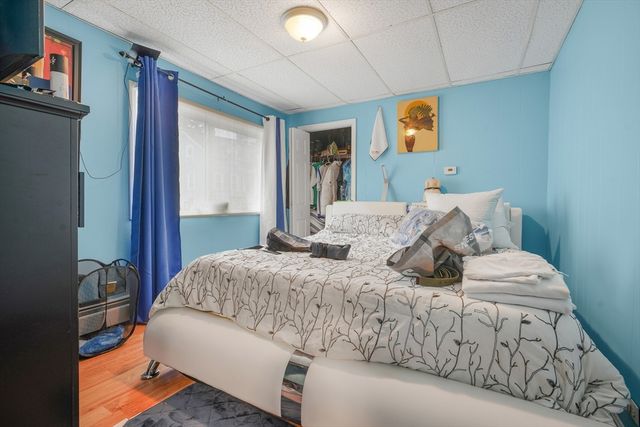 39 Highland St, Pawtucket, RI 02860