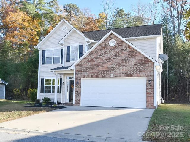 28 Stone River Drive, Asheville, NC 28804