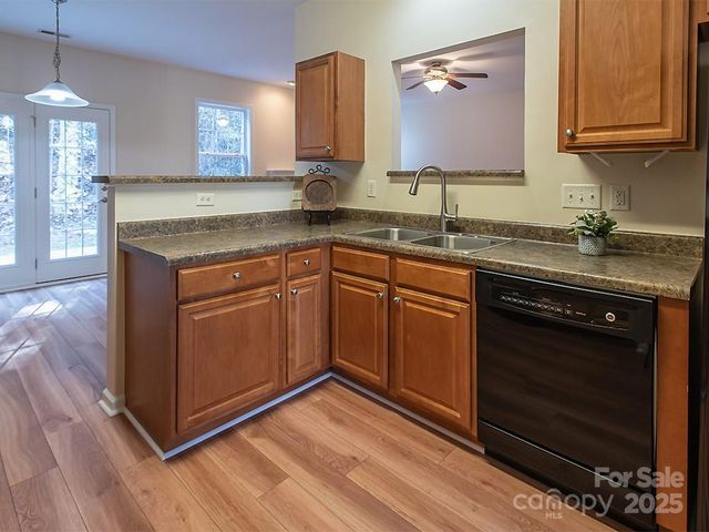 28 Stone River Drive, Asheville, NC 28804