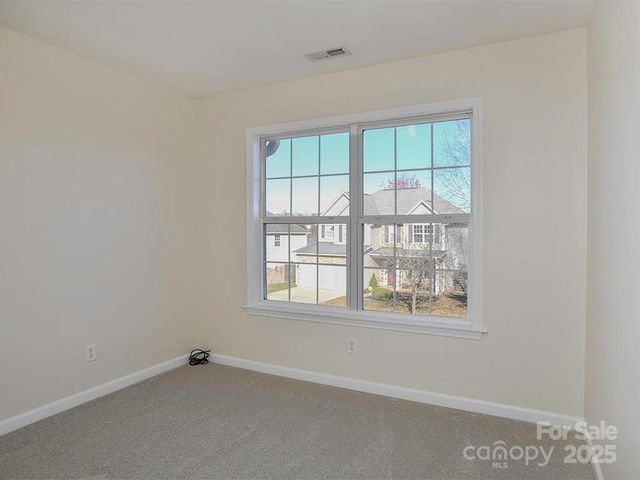 28 Stone River Drive, Asheville, NC 28804