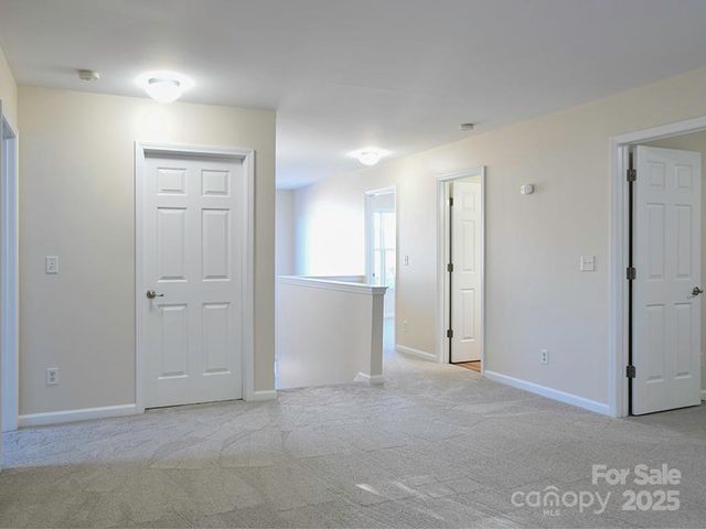 28 Stone River Drive, Asheville, NC 28804