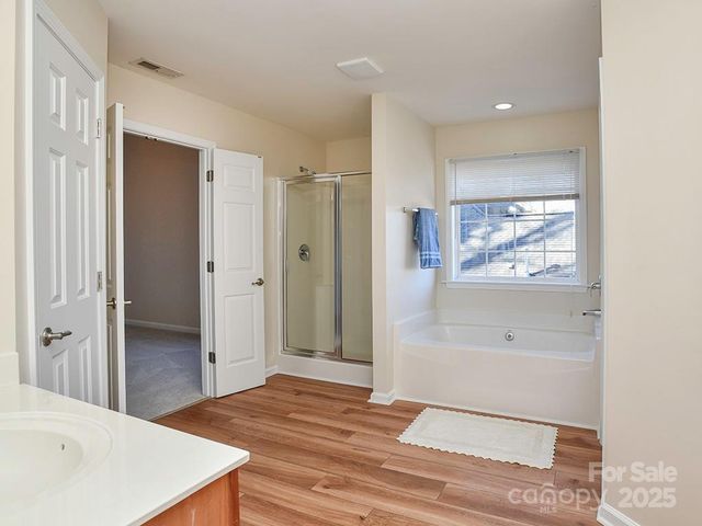 28 Stone River Drive, Asheville, NC 28804