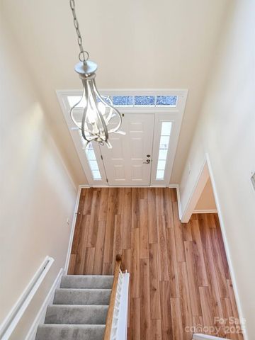 28 Stone River Drive, Asheville, NC 28804