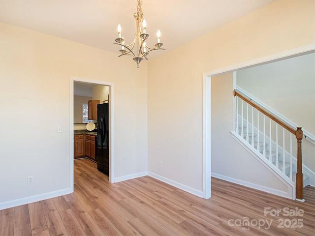 28 Stone River Drive, Asheville, NC 28804