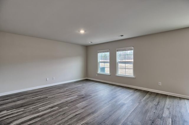 2390 Daylilly Street, Sumter, SC 29153