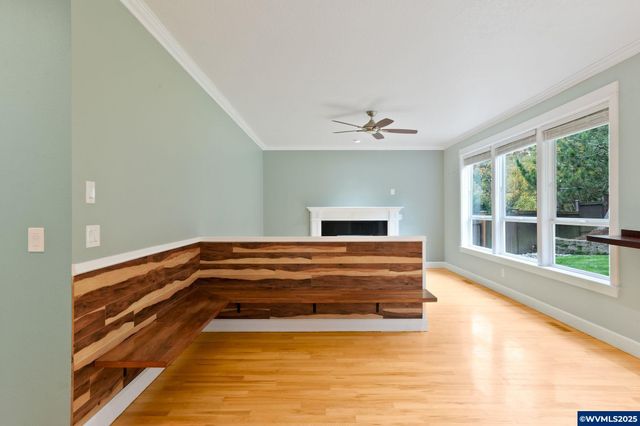 1321 Chapman Hill Dr NW, Salem, OR 97304