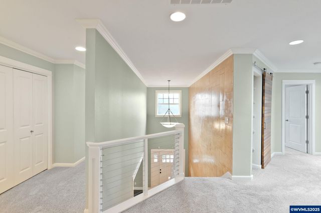 1321 Chapman Hill Dr NW, Salem, OR 97304