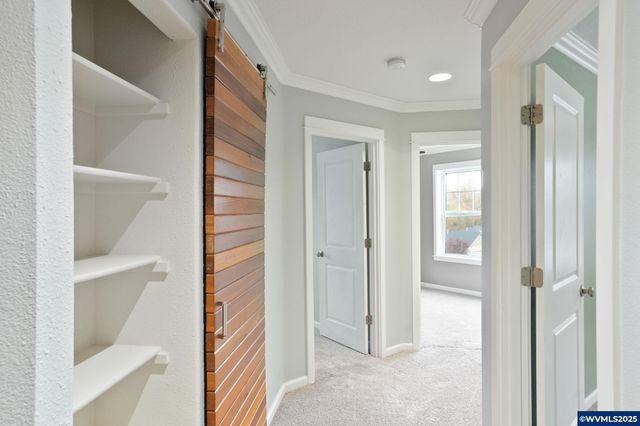 1321 Chapman Hill Dr NW, Salem, OR 97304