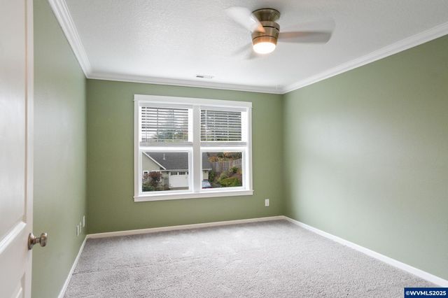 1321 Chapman Hill Dr NW, Salem, OR 97304