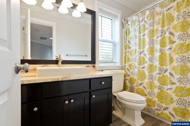 1321 Chapman Hill Dr NW, Salem, OR 97304