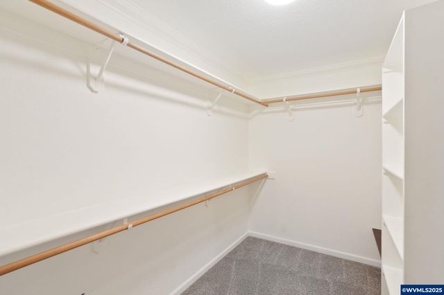 1321 Chapman Hill Dr NW, Salem, OR 97304