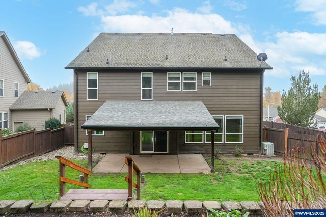 1321 Chapman Hill Dr NW, Salem, OR 97304