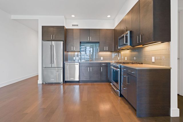 222 West Ave 1412, Austin, TX 78701