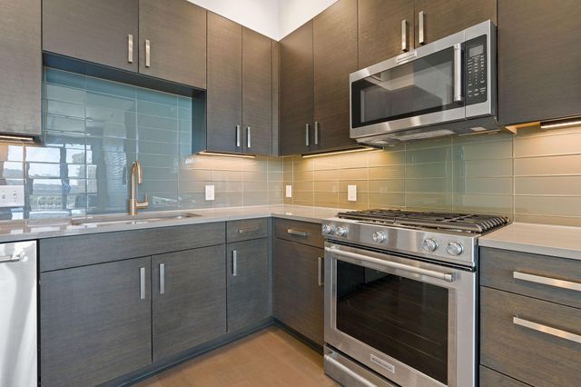 222 West Ave 1412, Austin, TX 78701