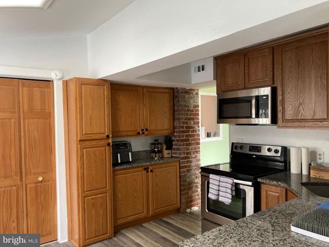 213 GREEN LANE TER, Hatboro, PA 19040