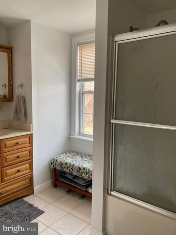 213 GREEN LANE TER, Hatboro, PA 19040