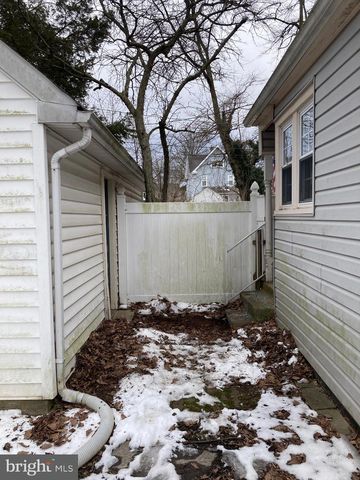 213 GREEN LANE TER, Hatboro, PA 19040