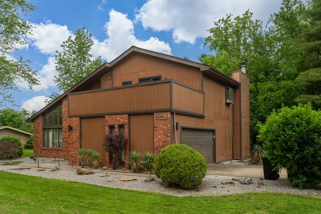 183 Heritage Road, Carbondale, IL 62903