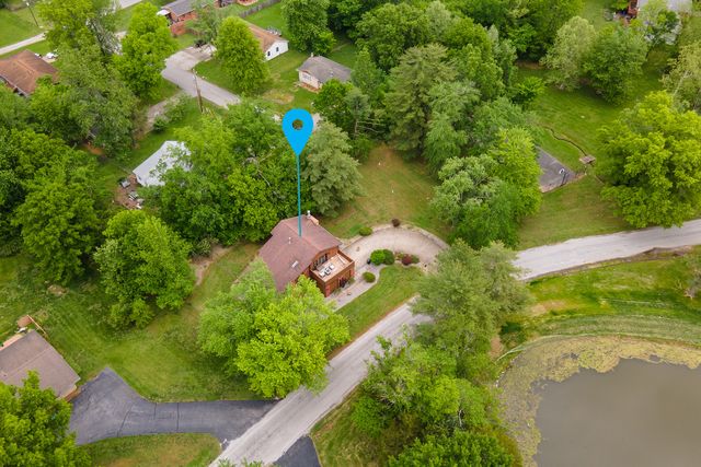 183 Heritage Road, Carbondale, IL 62903