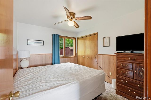 11044 Grand River Avenue, Brighton, MI 48116