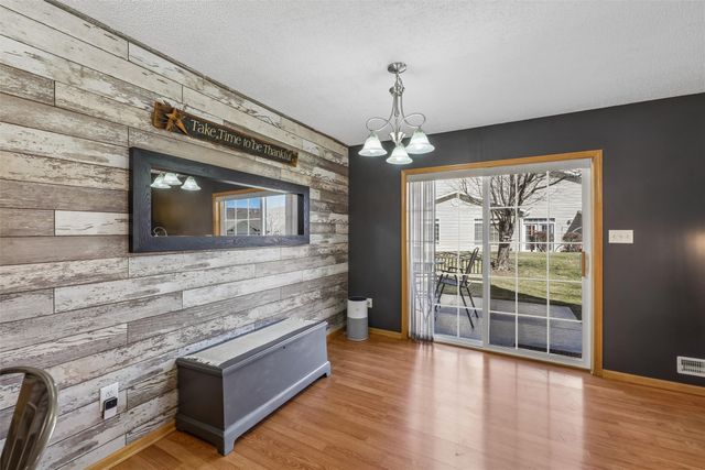 1313 SE Delaware Avenue 11, Ankeny, IA 50021