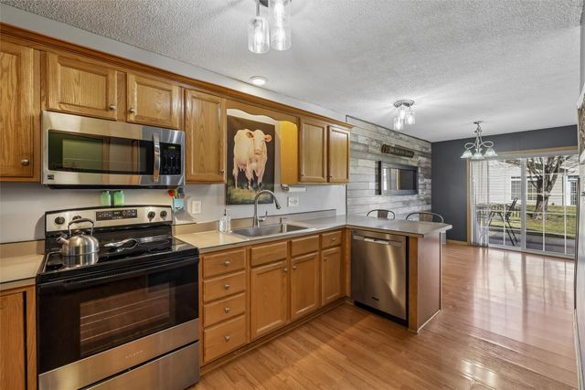 1313 SE Delaware Avenue 11, Ankeny, IA 50021