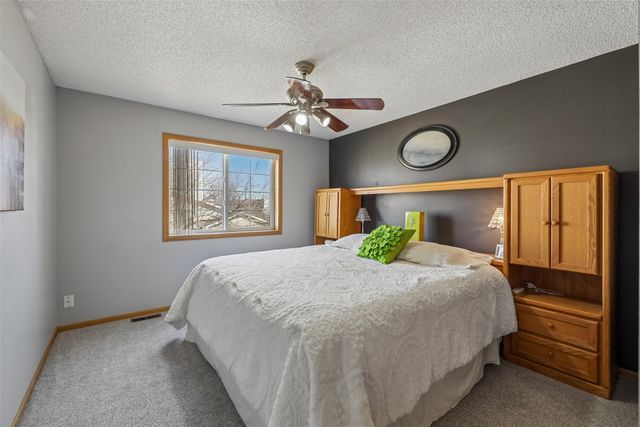 1313 SE Delaware Avenue 11, Ankeny, IA 50021