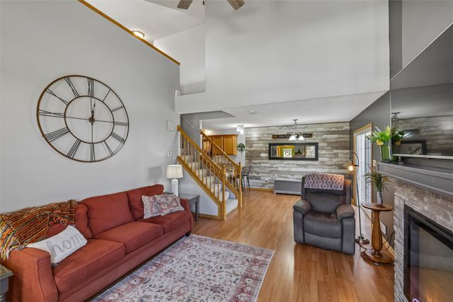 1313 SE Delaware Avenue 11, Ankeny, IA 50021