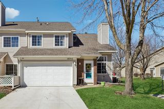 1313 SE Delaware Avenue 11, Ankeny, IA 50021