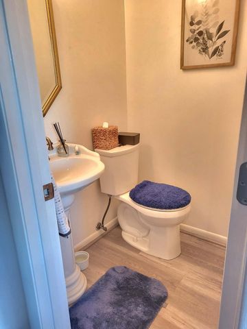 3518 Stonehenge, Roanoke, VA 24018