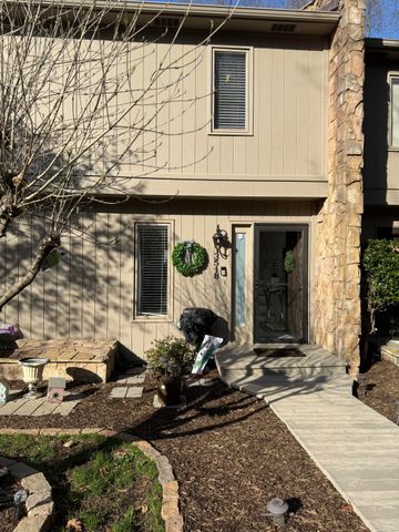 3518 Stonehenge, Roanoke, VA 24018