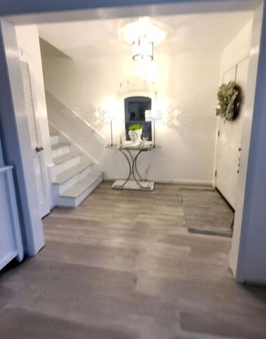 3518 Stonehenge, Roanoke, VA 24018