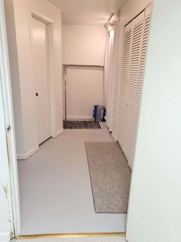 3518 Stonehenge, Roanoke, VA 24018