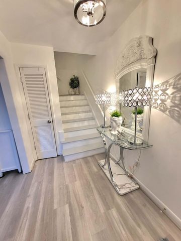 3518 Stonehenge, Roanoke, VA 24018