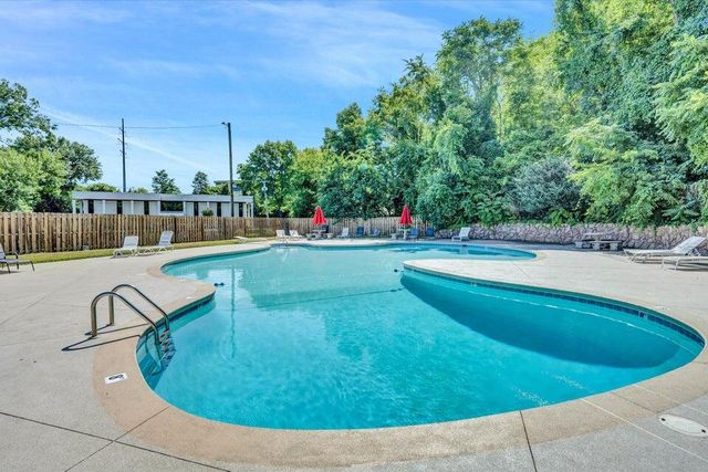 3518 Stonehenge, Roanoke, VA 24018