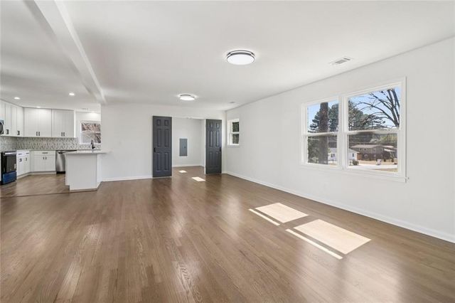 2219 Lisa SE Drive, Marietta, GA 30067