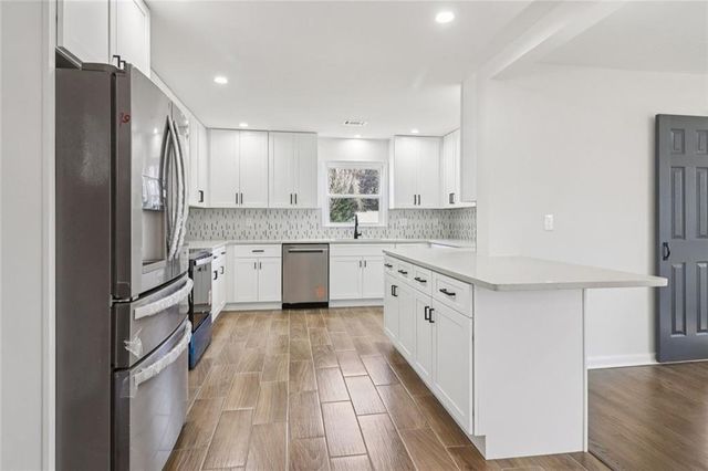 2219 Lisa SE Drive, Marietta, GA 30067