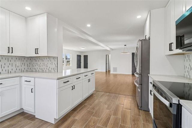 2219 Lisa SE Drive, Marietta, GA 30067