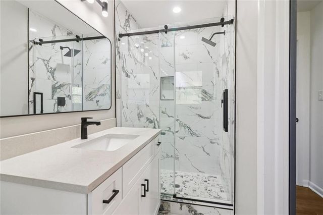 2219 Lisa SE Drive, Marietta, GA 30067