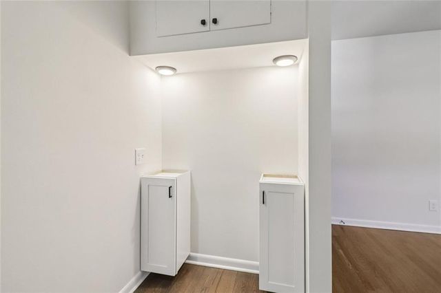 2219 Lisa SE Drive, Marietta, GA 30067