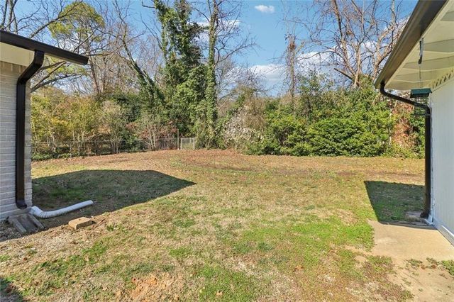 2219 Lisa SE Drive, Marietta, GA 30067