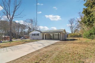 2219 Lisa SE Drive, Marietta, GA 30067