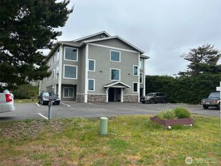 978 Point Brown Avenue SE #7, Ocean Shores, WA 98569
