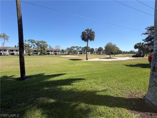 1085 Forest Lakes DR 8106, Naples, FL 34105