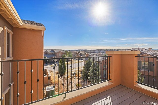 9186 Viaggio Way, Highlands Ranch, CO 80126