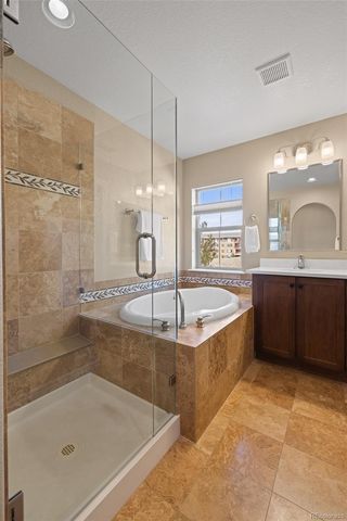 9186 Viaggio Way, Highlands Ranch, CO 80126