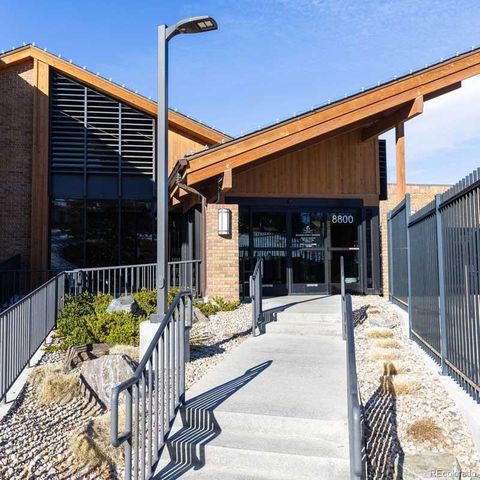 9186 Viaggio Way, Highlands Ranch, CO 80126